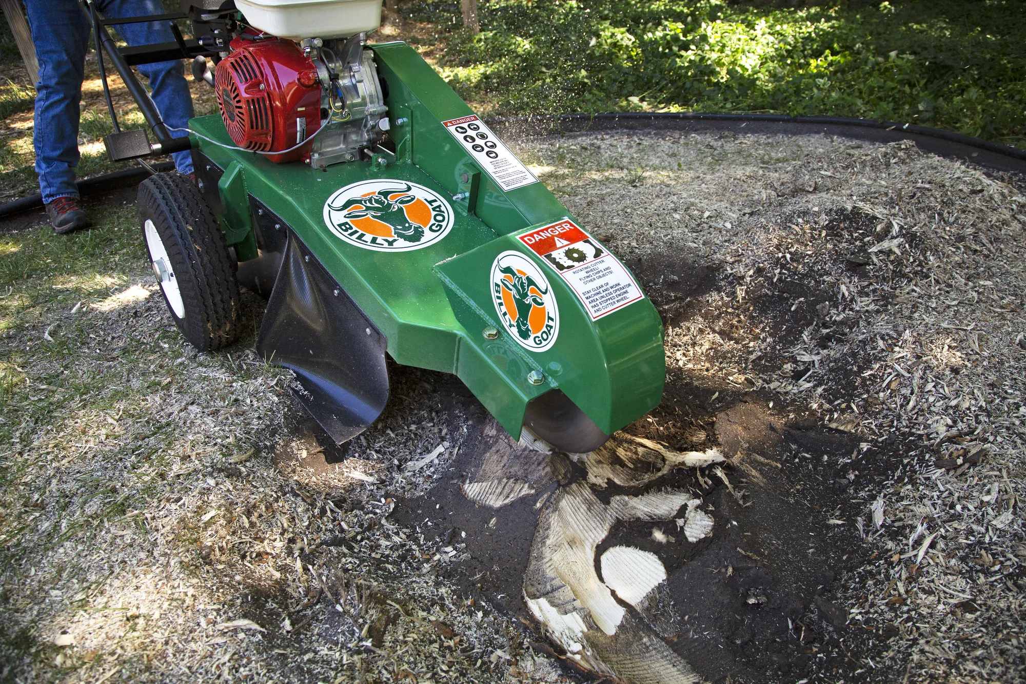 Billy Goat Stump Grinder SG1301H Billy Goat Sg Series Stump Grinder Sg1301H Man Removing Stump product image