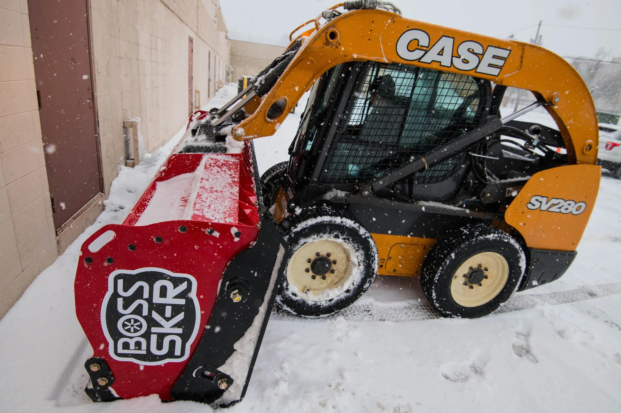 Boss SK-R8 Skid Steer Box Plow BXP16408 Boss Sk R8 Skid Steer Box Plow Bxp16408 Tractor Side View product image