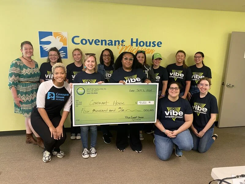 covenant-house-michigan-credit-union-volunteers.jpg
