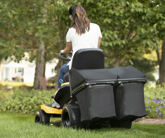 Cub Cadet CC30 Series Tractors Compatible With Cub Cadet Rear Bagger System feature image