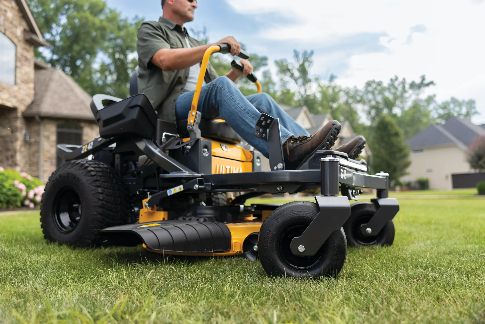 Cub Cadet Ultima Series Z Zero Turn Rider Z2 42 Cub Cadet Ultima Series Z Zero Turn Rider Z2 42 Front View Left Man Cutting Grass product image