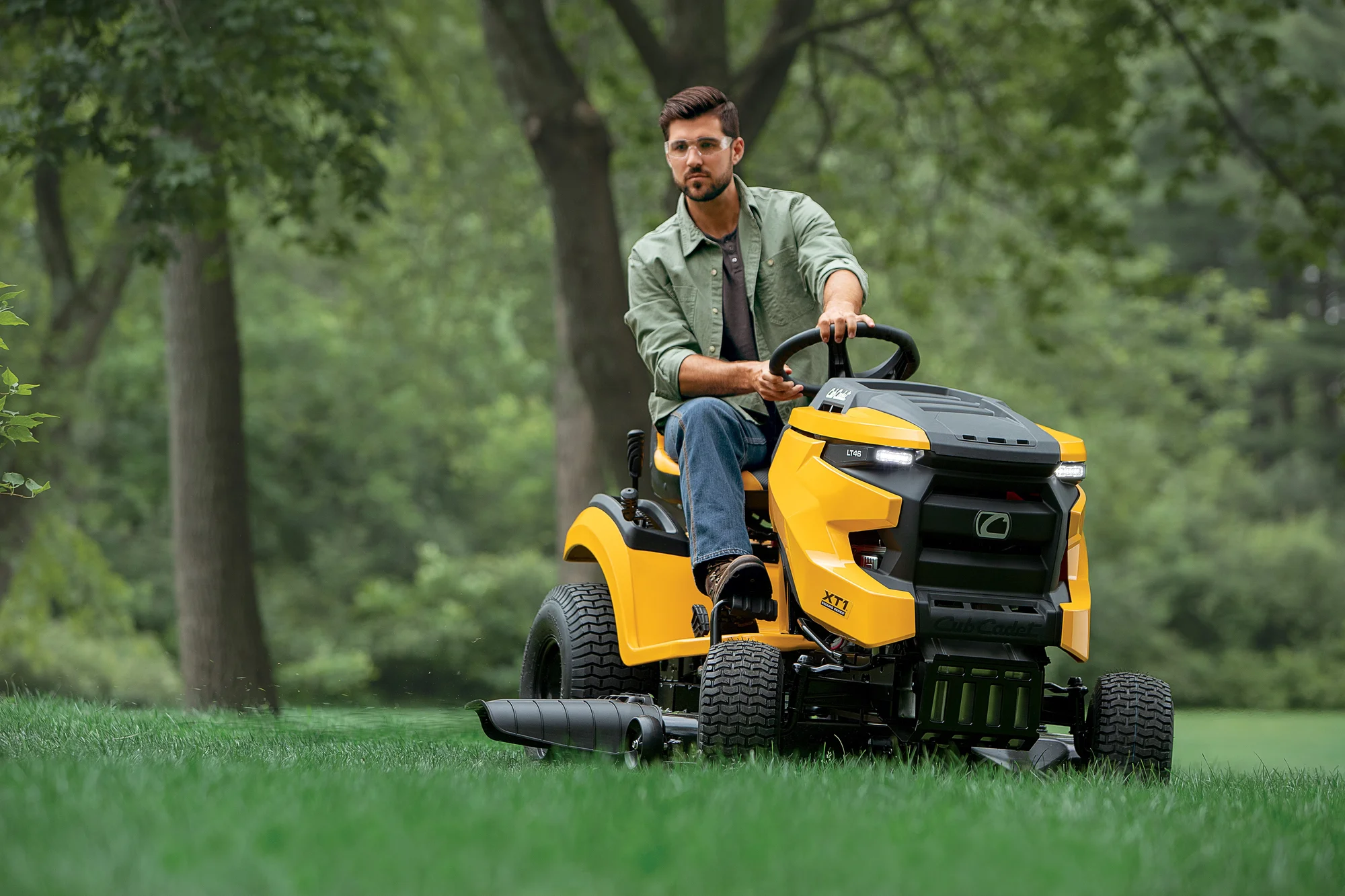 Cub Cadet Xt1 Enduro Series Lawn Tractor Xt1 Lt46 Kw Man Mowing Grass product image
