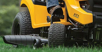 Cub Cadet XT1 Series Tractors Easy To Use Controls For Effortless Operation feature image
