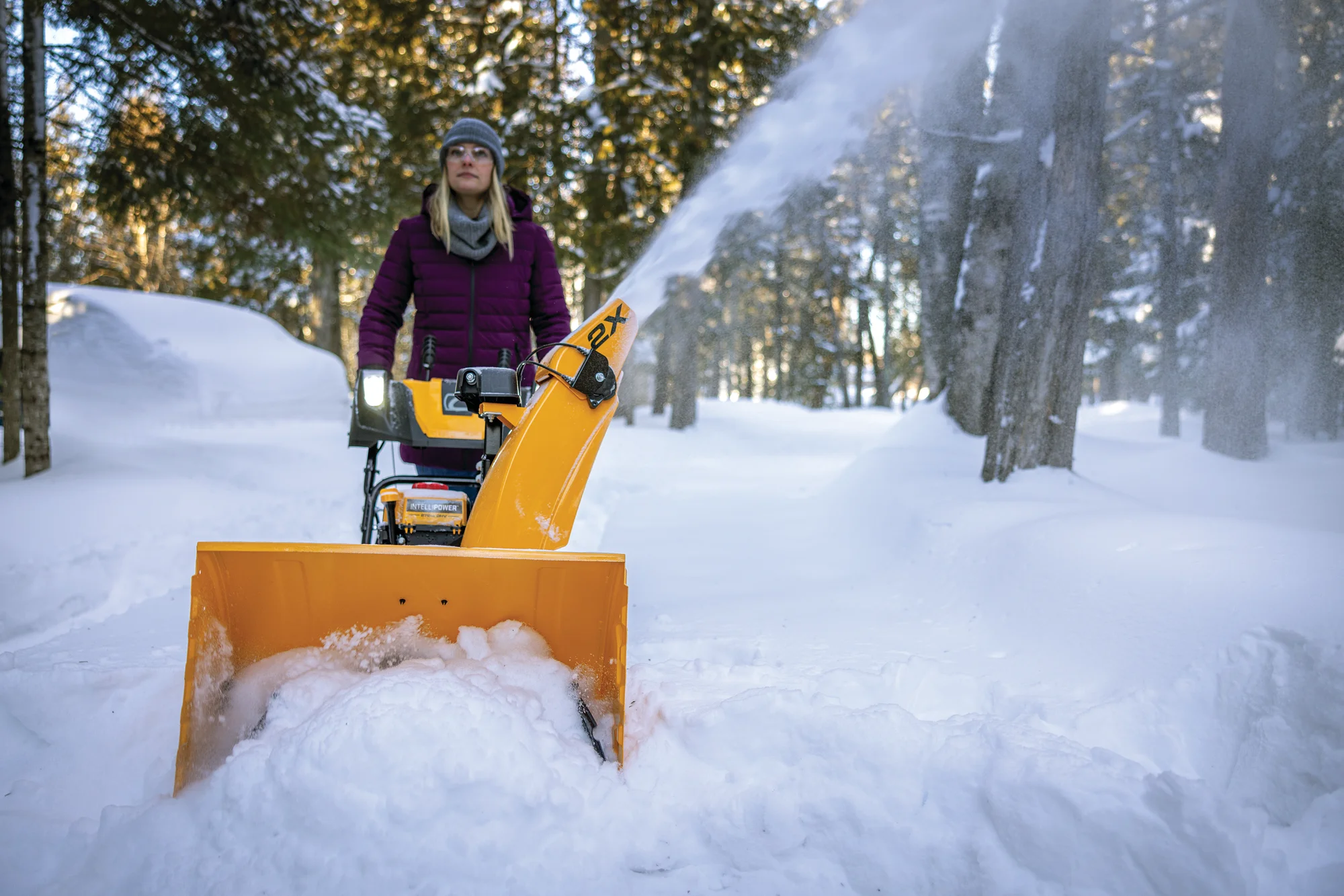 Cub Cadet Two Stage INTELLIPOWER Snow Blower 2X 28 HP