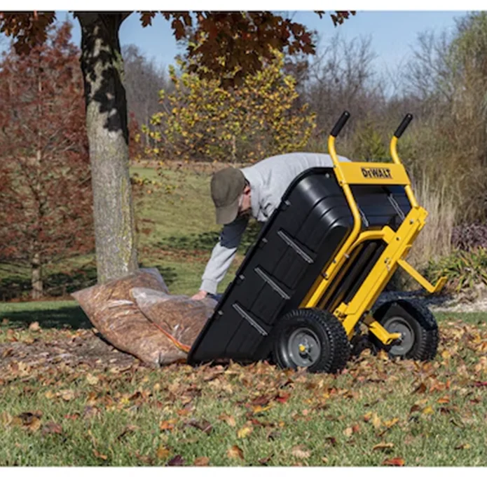 DeWalt 10 Cu. Ft. Swivel Cart DXTB0573
