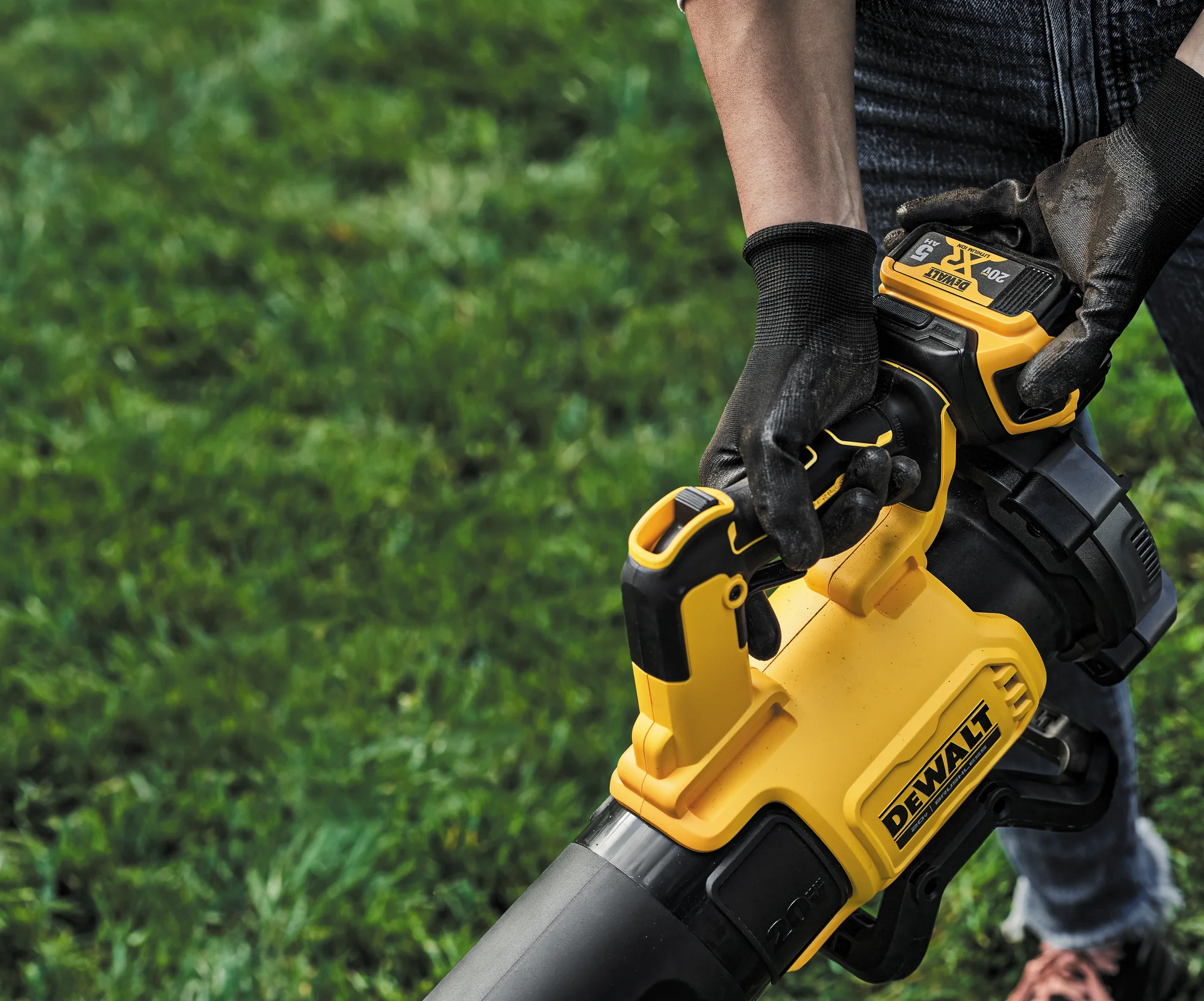 DeWalt 20V MAX Leaf Blower Kit DCBL722P1 DeWalt 20V MAX Leaf Blower Kit DCBL722P1