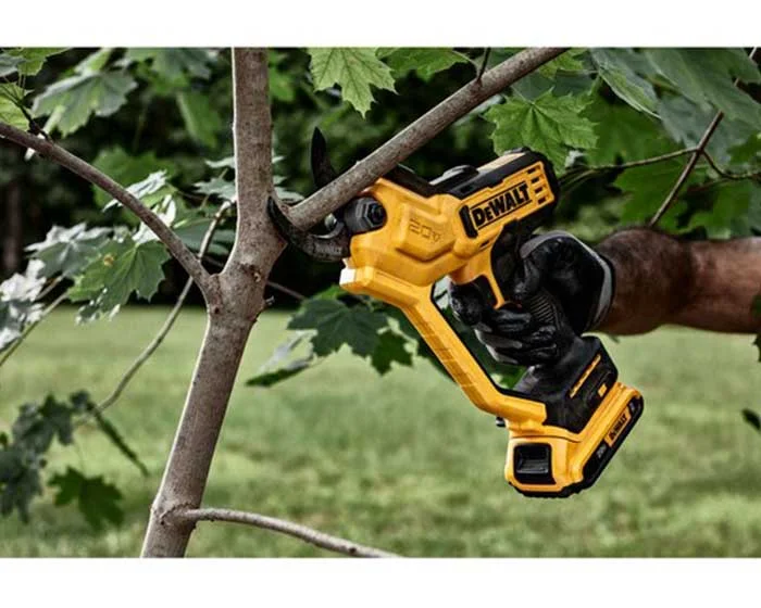 Dewalt 20V Max Pruner Dcpr320D1 Cutting Branch product image