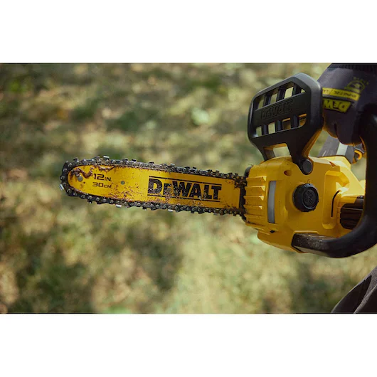 DeWalt 20V Max Series Easy Chain Tensioning feature image