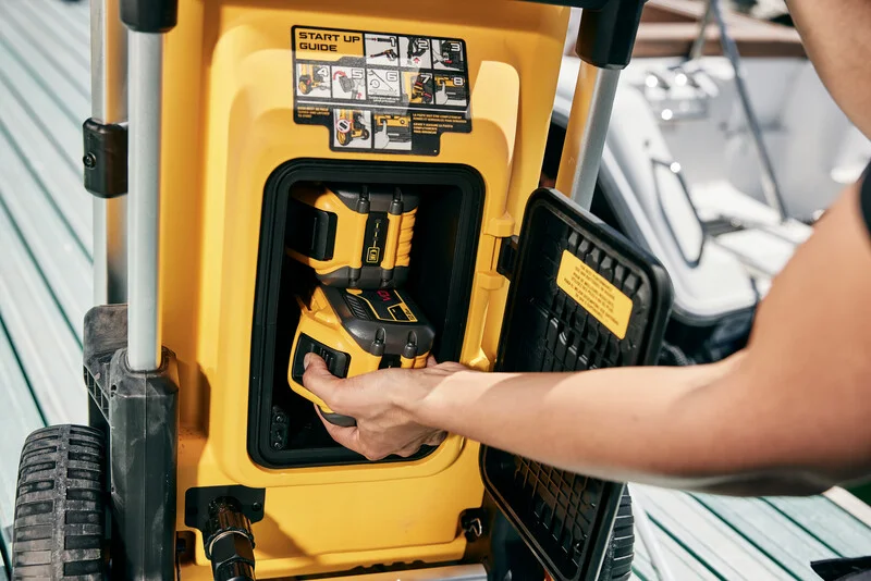 DeWalt 20V Series Pressure Washers Dual Battery Power feature image