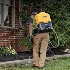 DeWalt 20V Series Speciality Equipment Comfort Oriented Design feature image