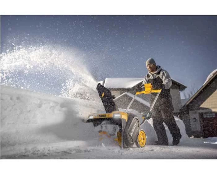 DeWalt Single Stage 60V MAX Snow Blower Kit DCSNP2142Y2 Dewalt 60V Max Series Single Stage Snow Blower Dcsnp2142Y2 Throwing Snow product image