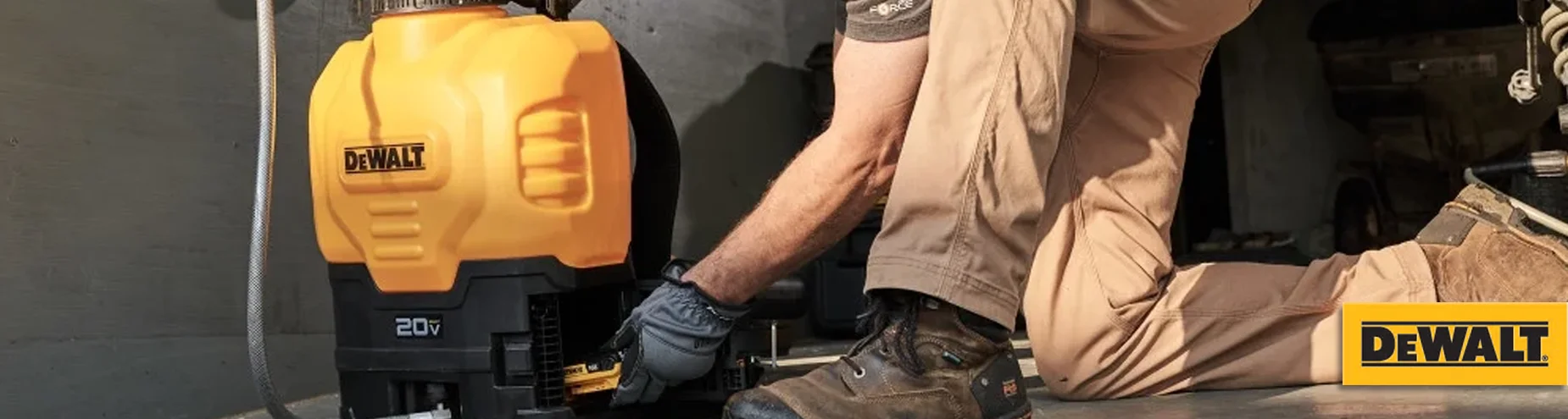 Dewalt Generic Banner Backpack Sprayer