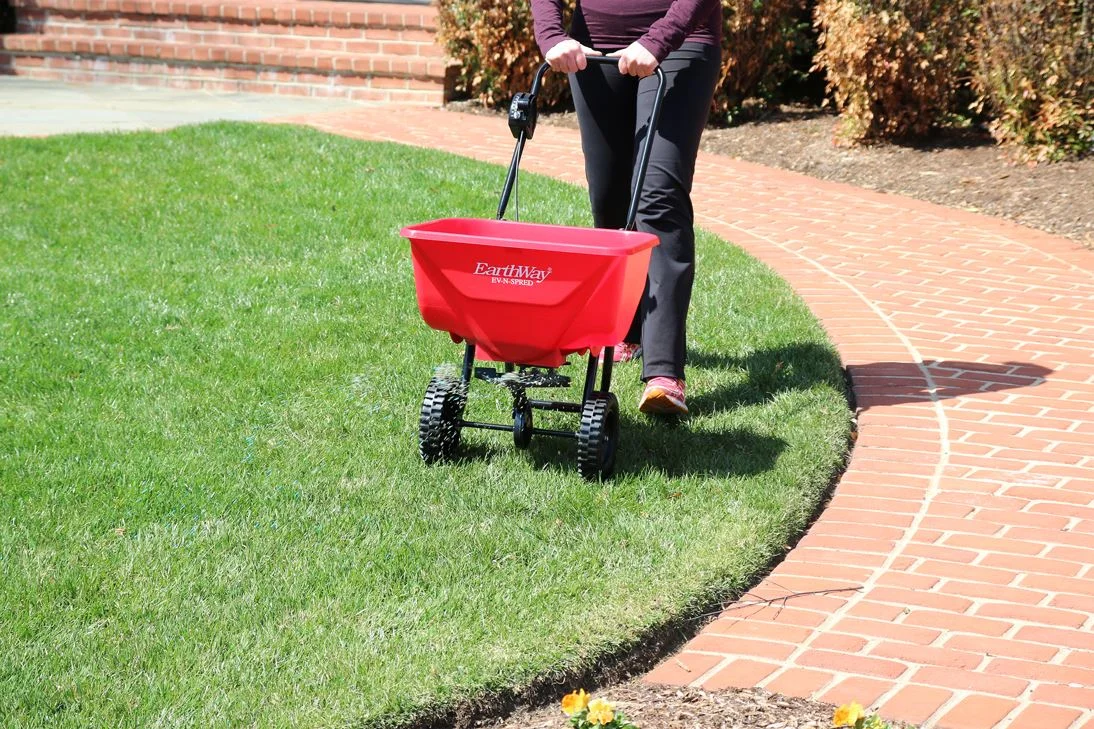 Earthway Ea Series Spreaders Lightweight Spread System feature image