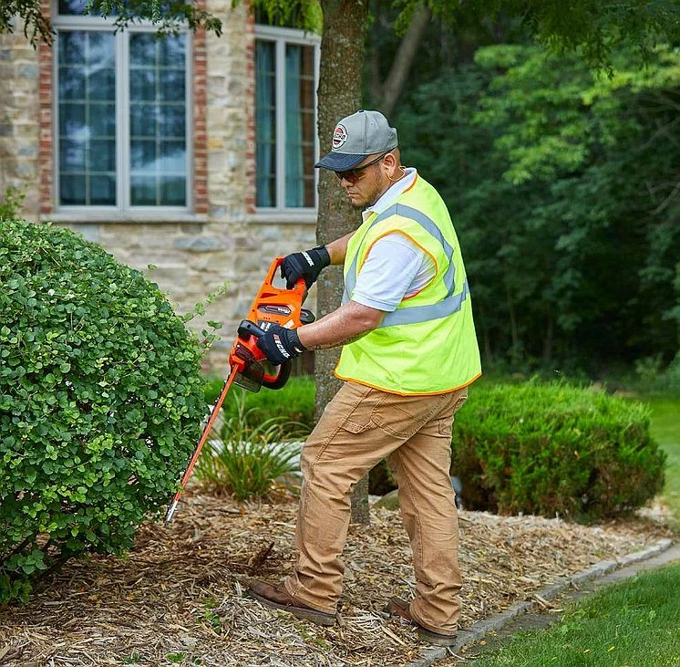 ECHO 56V Series Hedge Trimmers Lightweight Design feature image