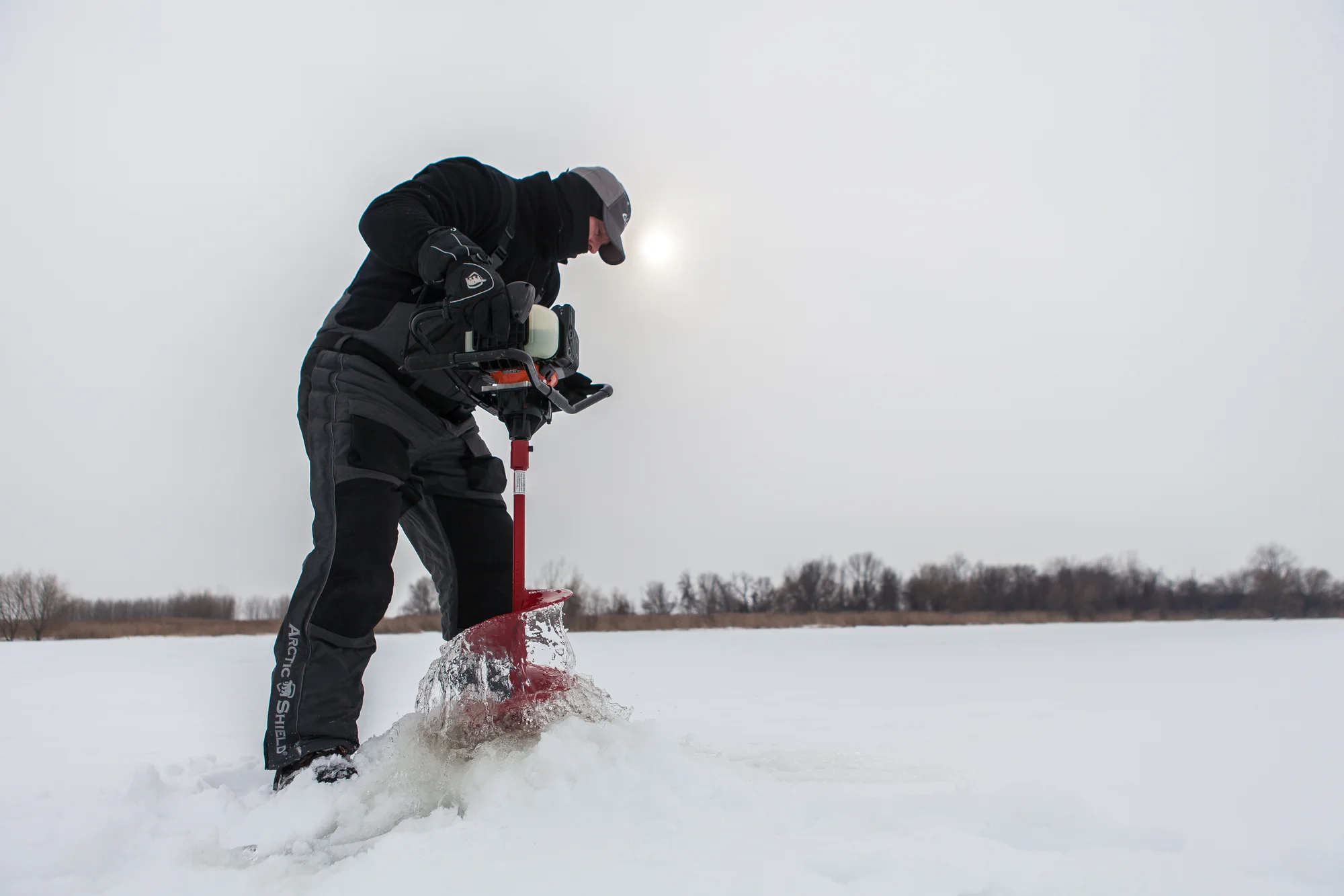 Echo Earth/Ice Auger EA 410 Echo Earthice Auger Ea 410 Auger Ea 410 Man Drilling Side View product image