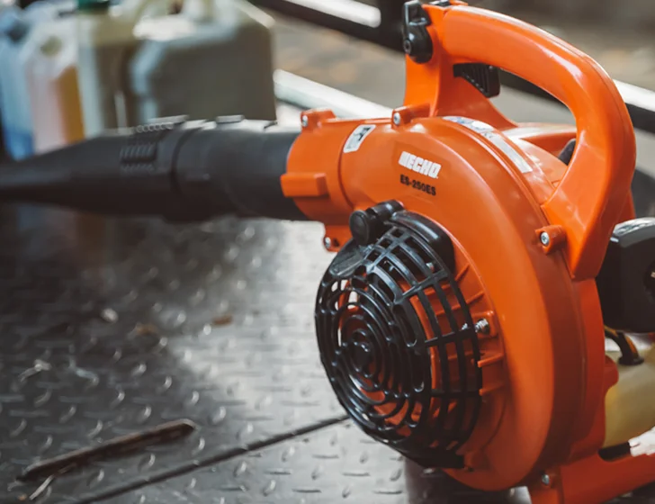 ECHO Es Leaf Blowers Professional Grade Engine feature image