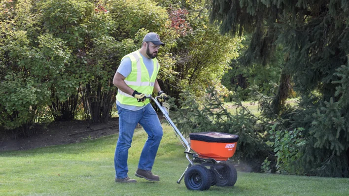 ECHO RB Series Spreaders Ergonomic Handle Structure feature image