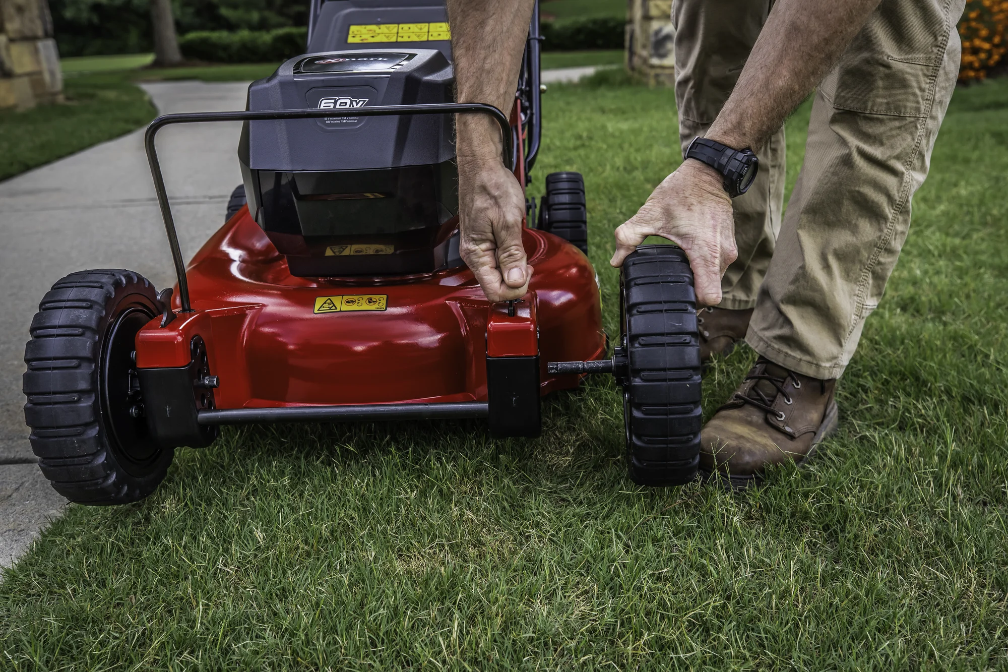 Exmark Commercial 21V Series Walk Behind Mowers Easy Access Height Adjust feature image