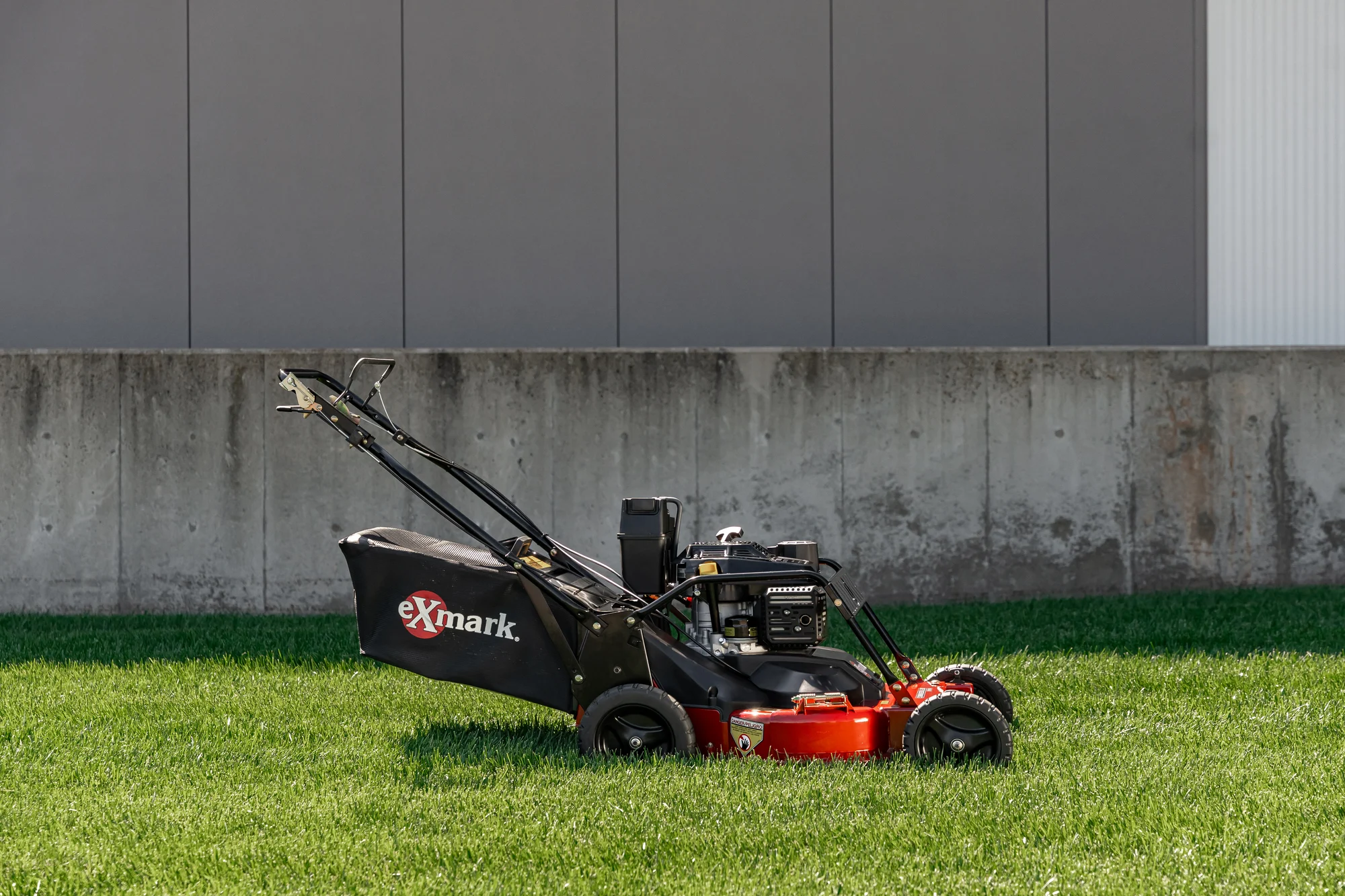 Exmark Commercial 30 X Walk Behind Lawn Mower ECX180GKA300CS Exmark Commercial 30 X Series Walk Behind Lawn Mower Ecx180Gka300Cs Side View On Lawn product image