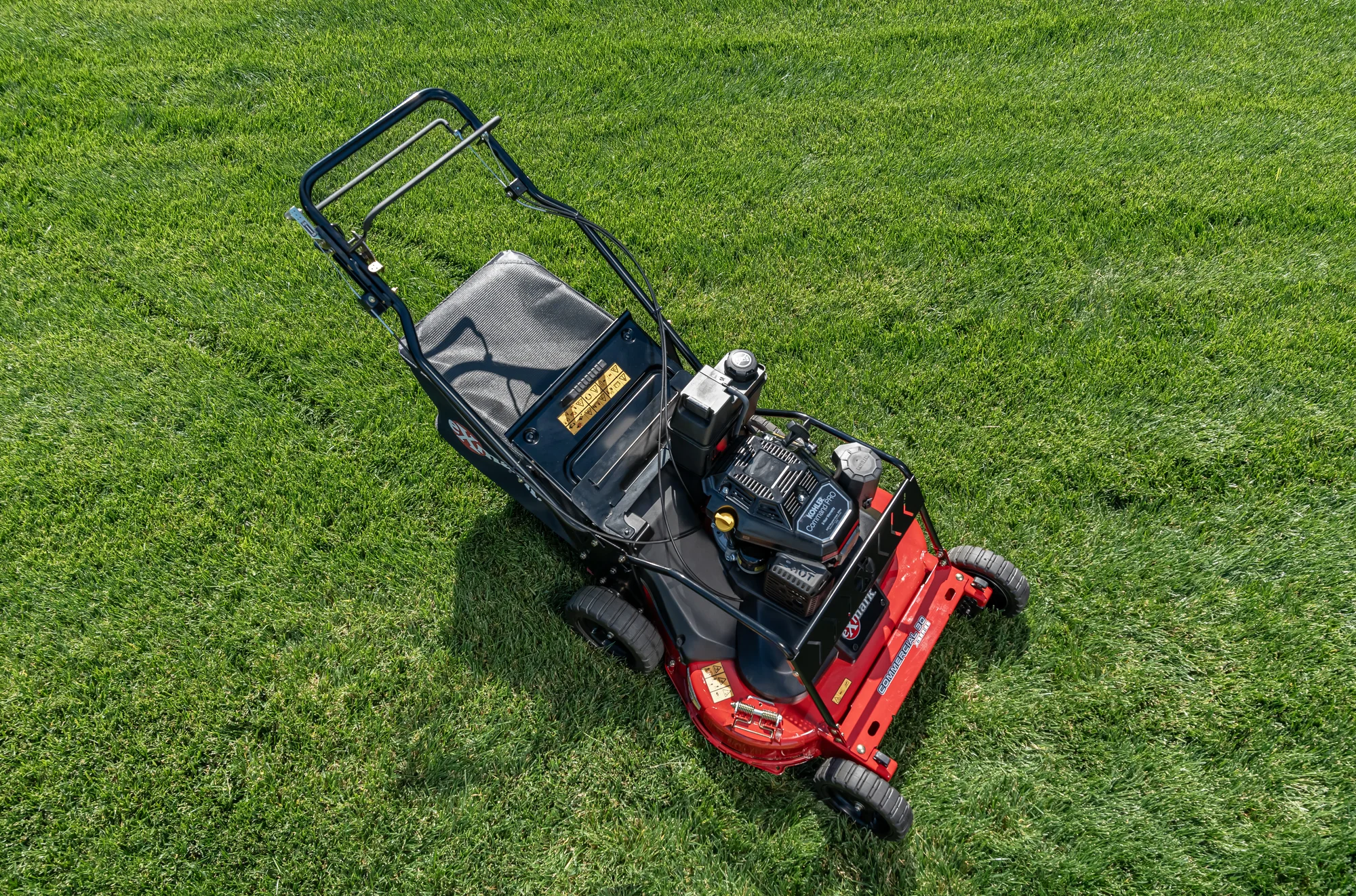 Exmark Commercial 30X Series Walk Behind Mowers Service Friendly Construction feature image