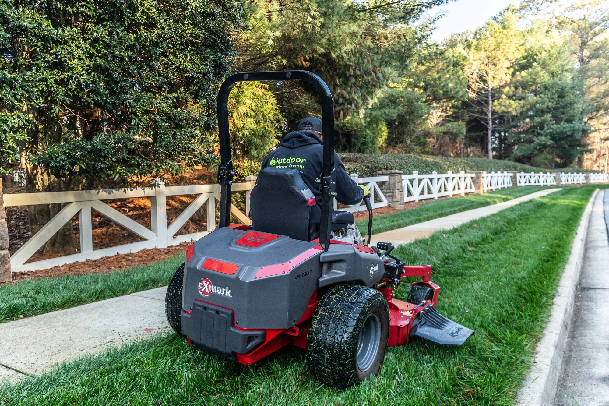 Exmark Lazer V Series Riding Mowers All Electric Commercial Power Platform feature image