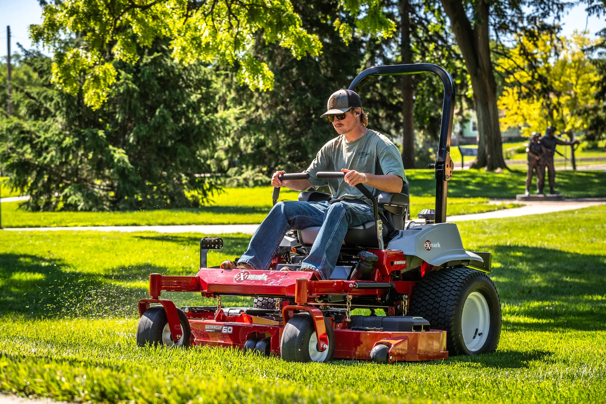 Exmark Lazer Z E Series Zero Turn Rider LRE801GKA604A3 Exmark Lazer Z E Series Zero Turn Rider Lre801Gka604A3 Man Mowing Uphill product image