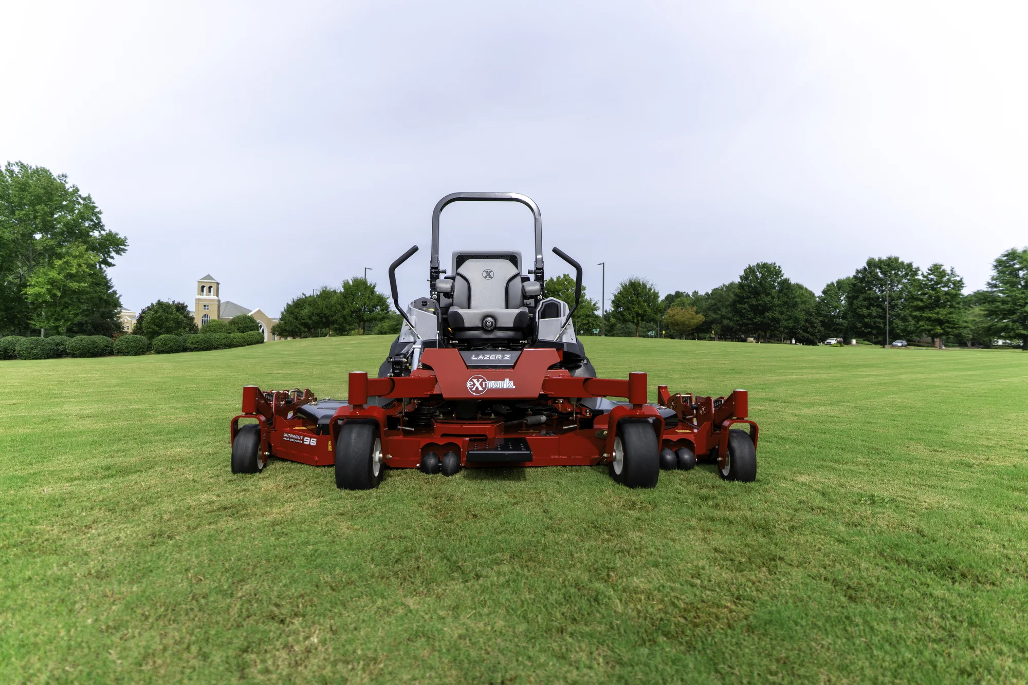 Exmark Lazer Z S Diesel Series Zero Turn Rider LZS88CDYM96RW0 Exmark Lazer Z S Diesel Series Zero Turn Rider Lzs88Cdym96Rw0 Front View Mower Property product image