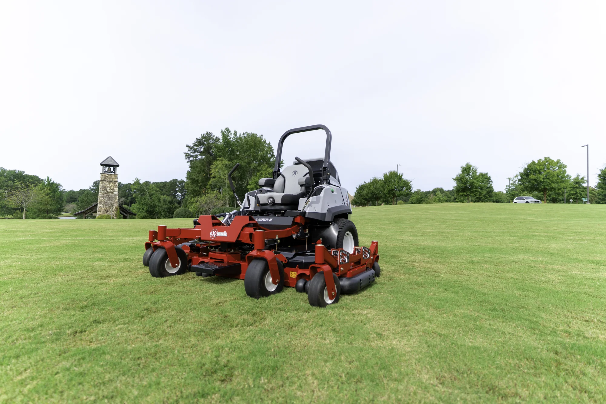 Exmark Lazer Z S Diesel Series Zero Turn Rider Lzs88Cdym96Rw0 Wide Angle Mower Property product image