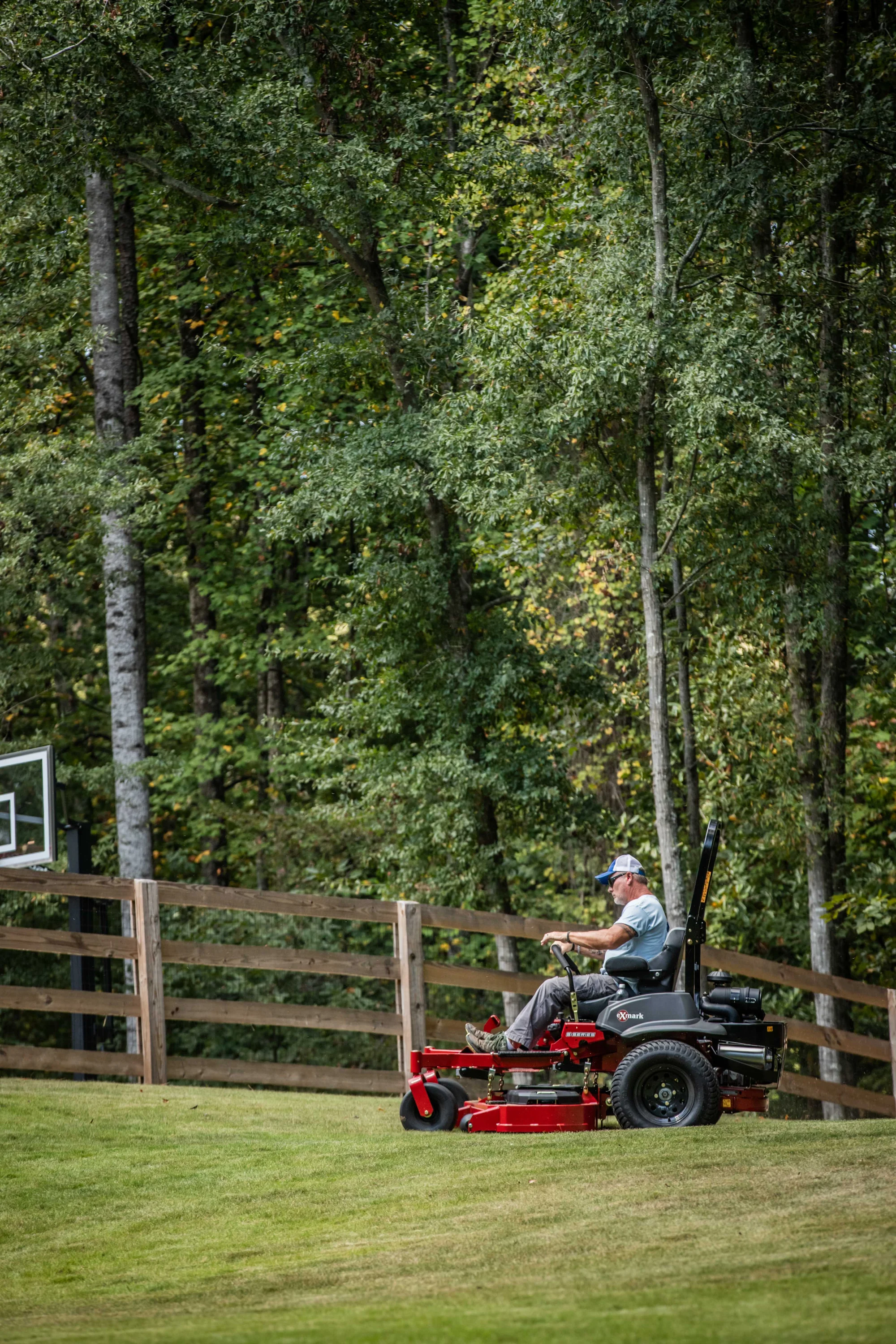 Exmark Lazer Z S Series Zero Turn Rider Lrs749Akc604A1 Landscaping Fence 2 product image