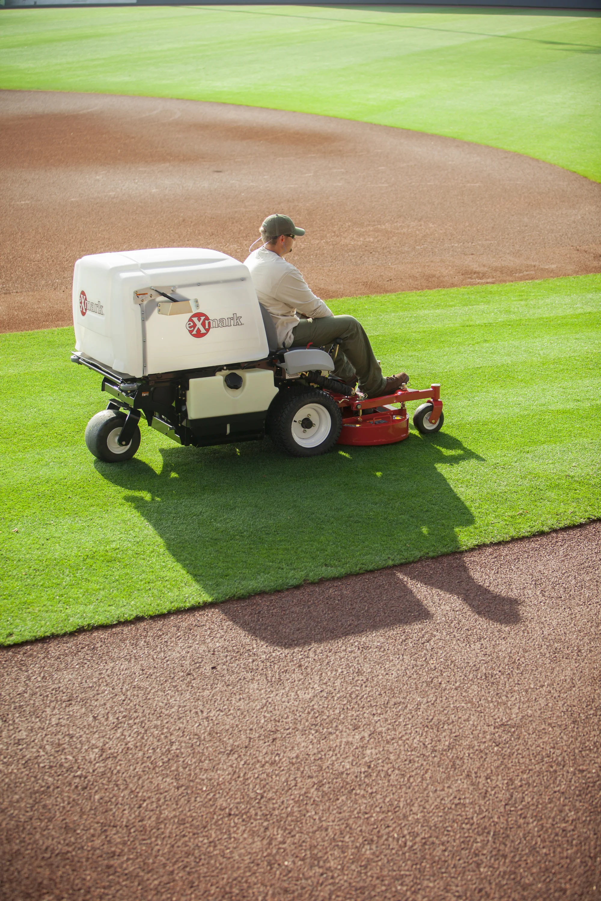 Exmark Zero Turn Mowers | Commercial & Residential ZTRs | Weingartz