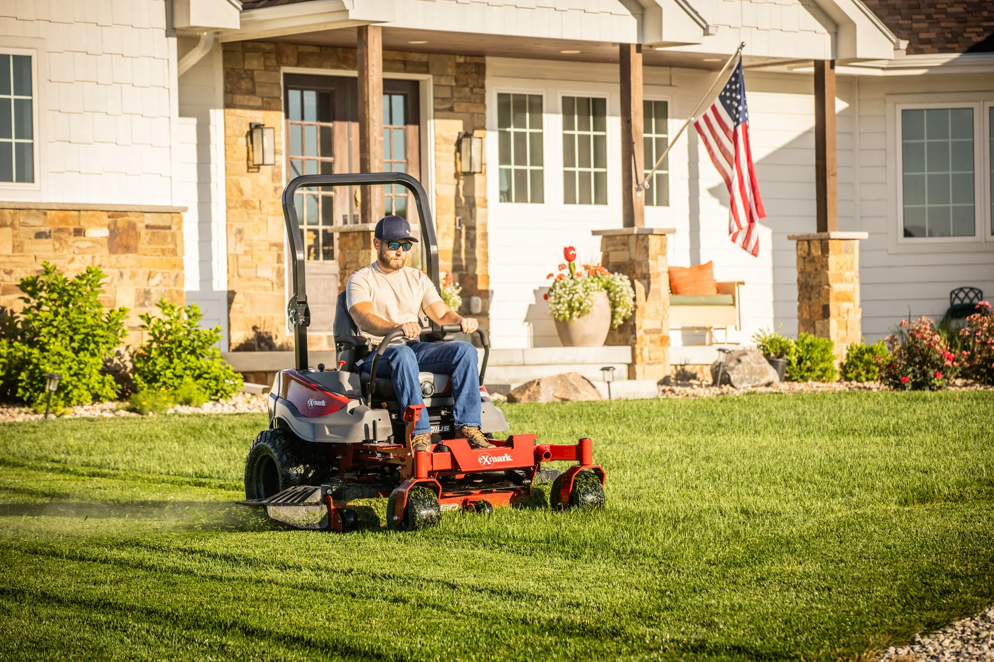 Exmark Radius S Series Zero Turn Riders Enhanced Operator Comfort feature image