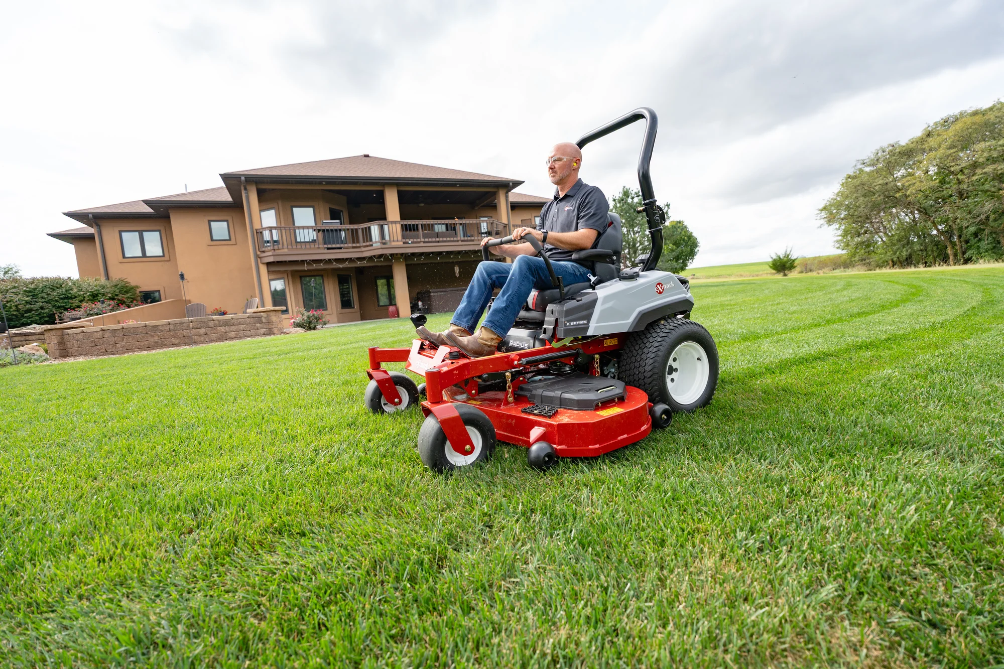 Exmark Radius X Series Zero Turn Riders Heavy Duty Commercial Hydro Drives feature image
