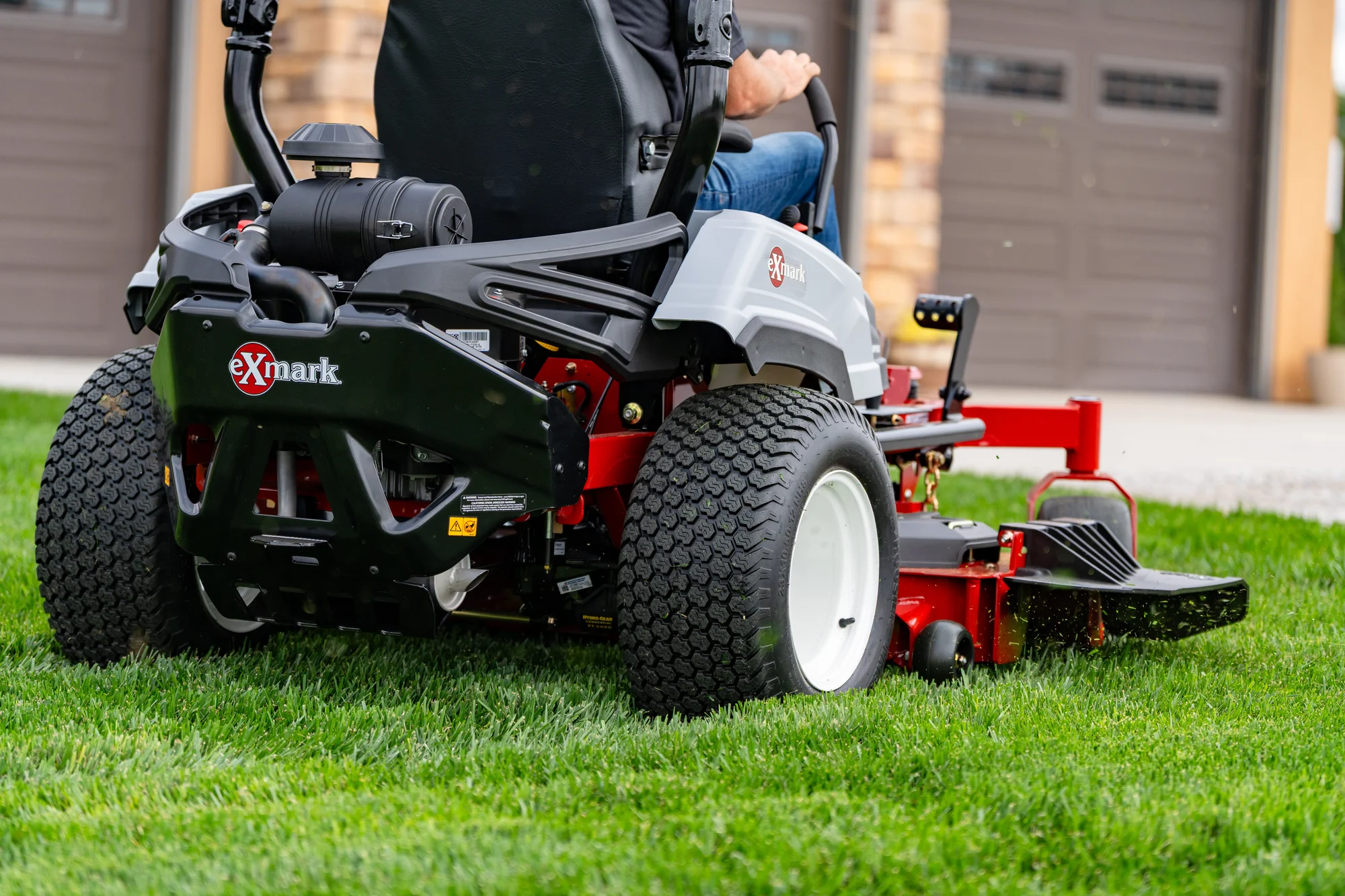 Exmark Radius X Series Zero Turn Riders Service Optimized Layout feature image