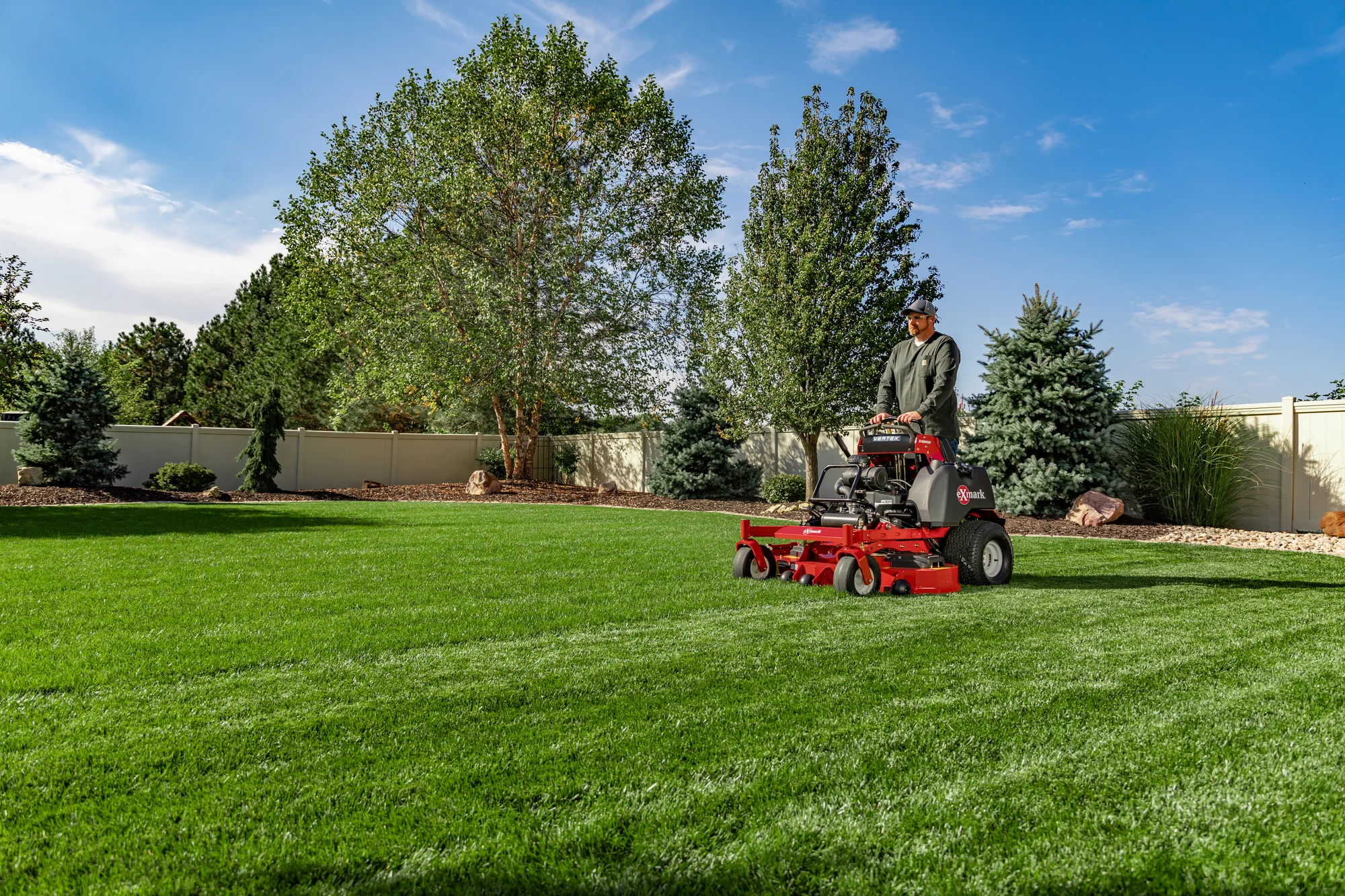 Exmark Vertex S Series Stand On Lawn Mower Vxs730Gka52400 Man Striping Lawn product image