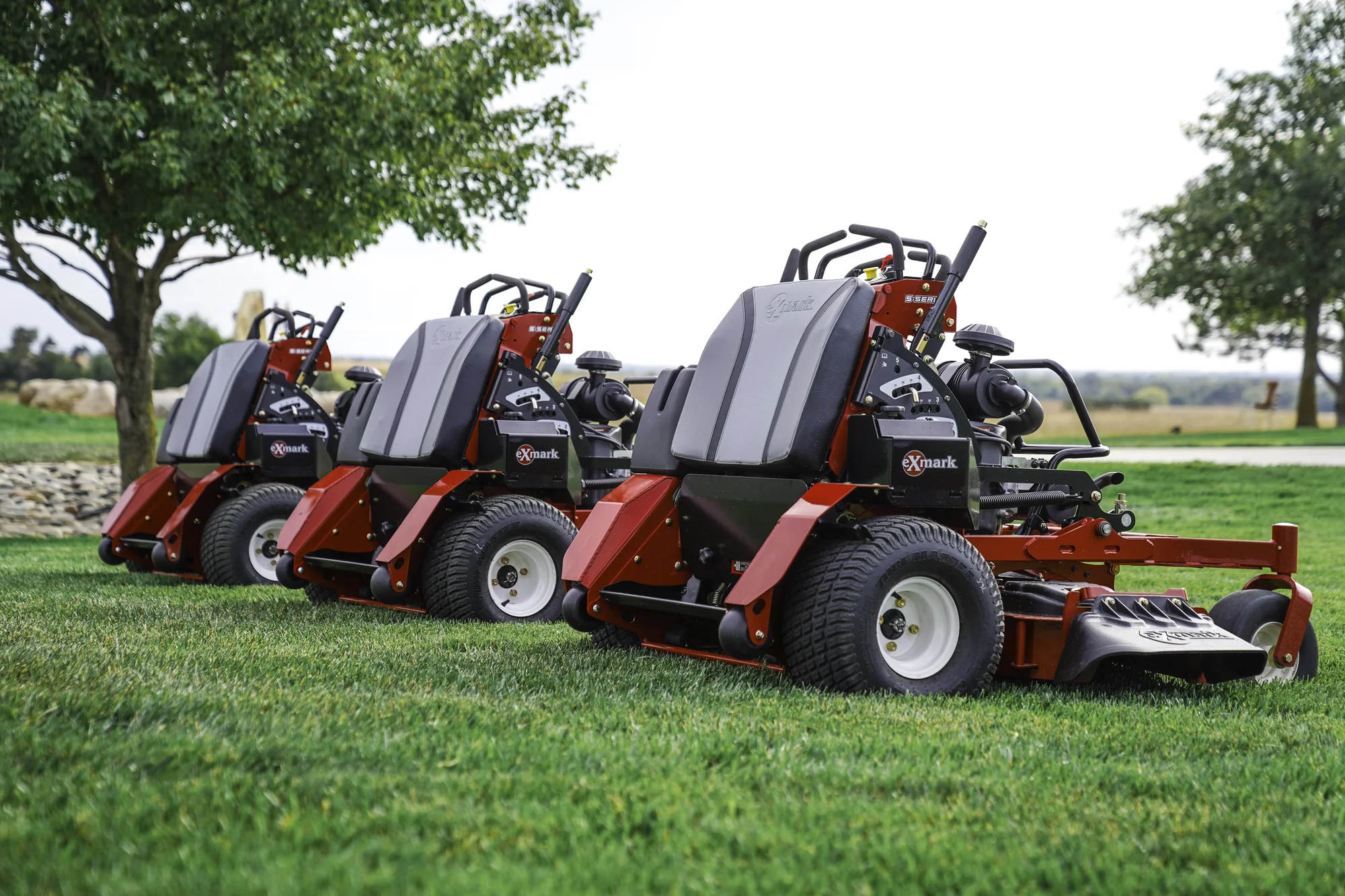 Exmark Vertex S Series Stand-On Lawn Mower VXS740EKC52400 Exmark Vertex S Series Stand On Lawn Mower Vxs740Ekc52400 Mower Lineup product image