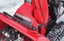 Honda Awd Series Snowblowers Low Temperature Starting feature image