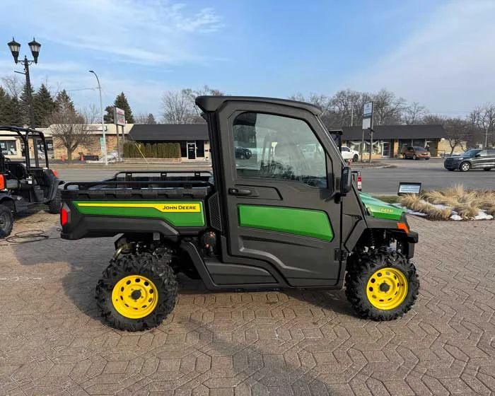 John Deere Gator Full Size Xuv 845M Hvac Cab Crossover Utility Vehicle Xuv 719986 Side View product image