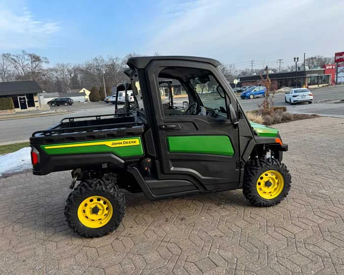 John Deere Gator Full Size XUV 845M HVAC Cab Crossover Utility Vehicle XUV-719987
