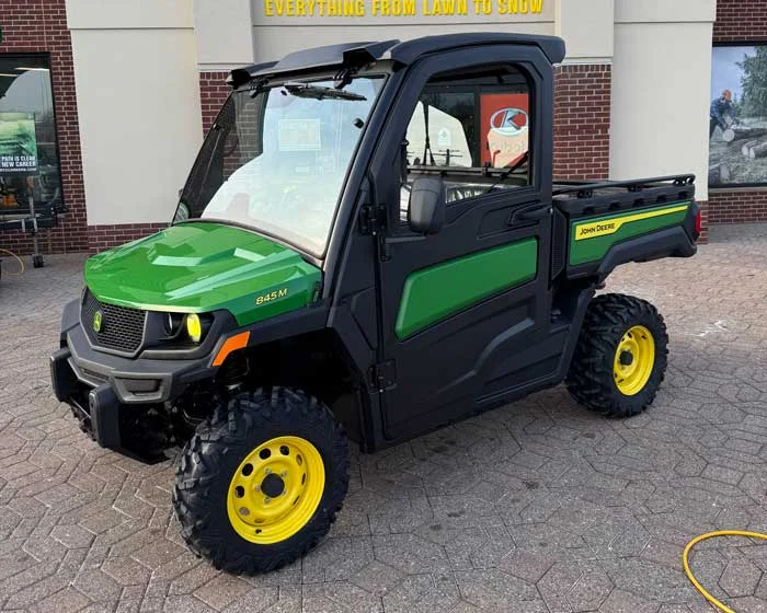 John Deere Gator Full Size XUV 845M HVAC Cab Crossover Utility Vehicle XUV-719987