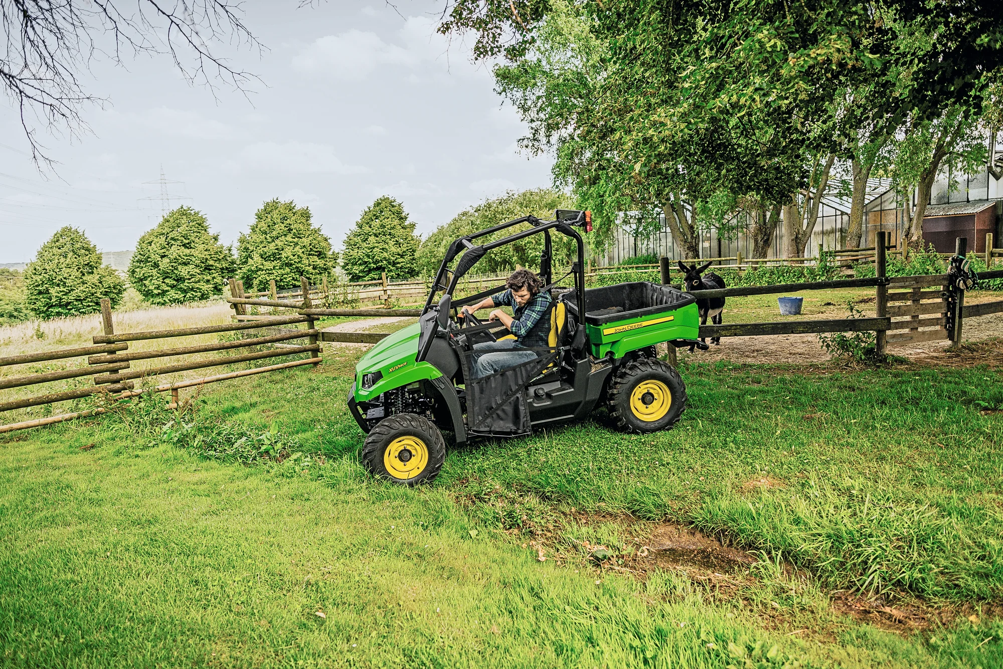John Deere XUV560E Crossover Series UTVs Independent Suspension System feature image