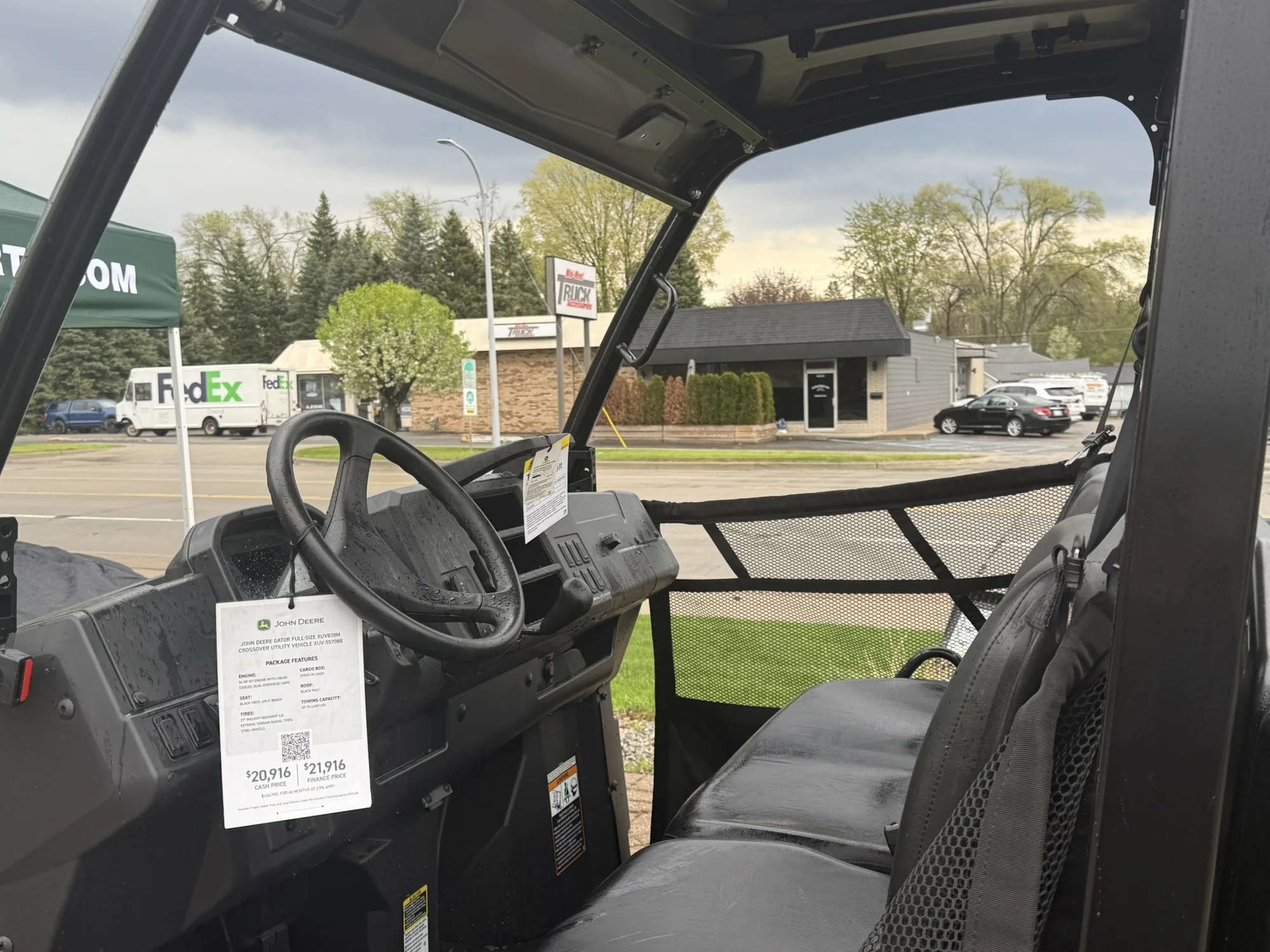 John Deere Xuv835M Crossover Series Utility Vehicle Xuv 557088 Dashboard product image