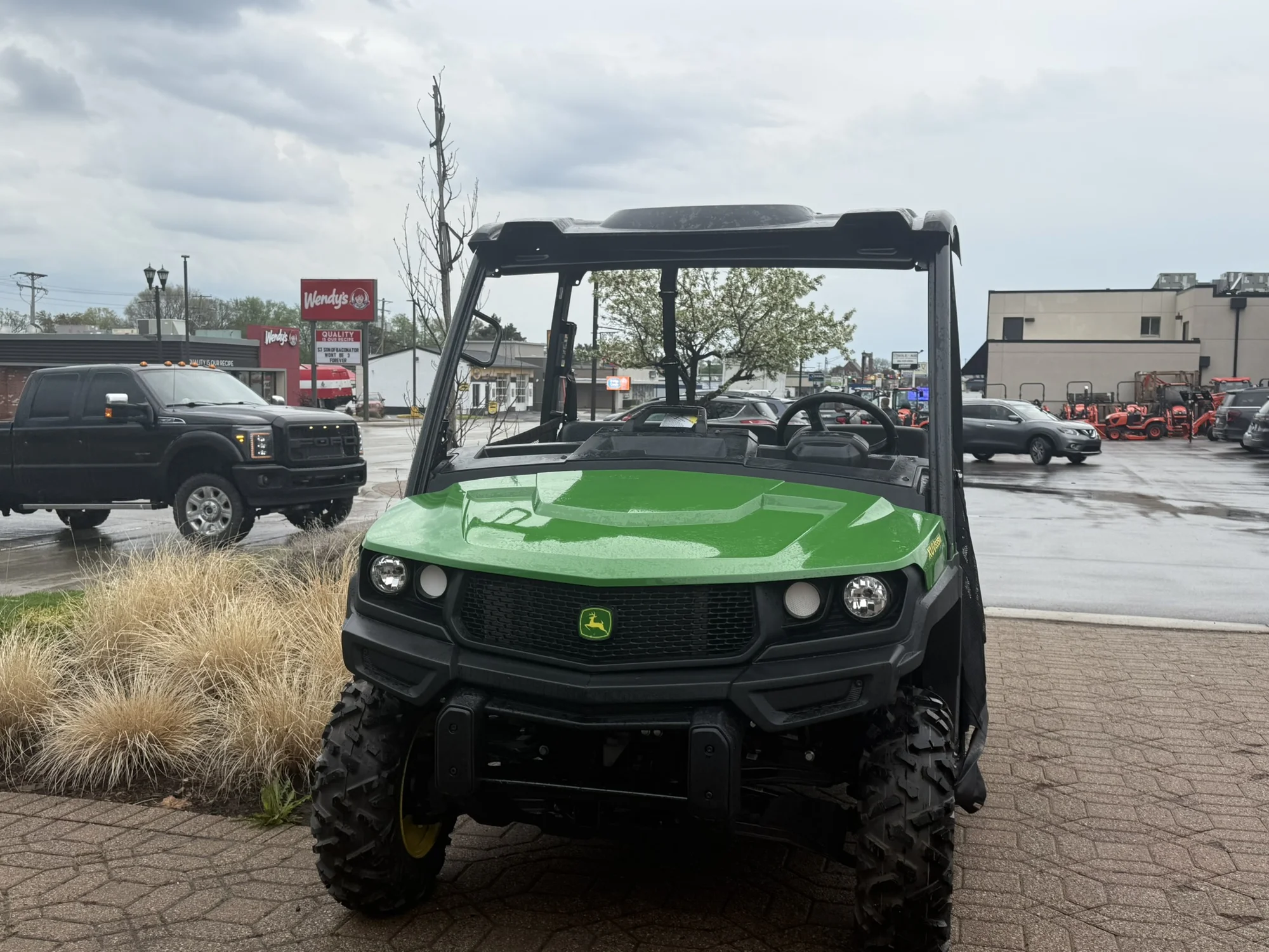 John Deere Gator Full-Size XUV835M Crossover Utility Vehicle XUV-557088