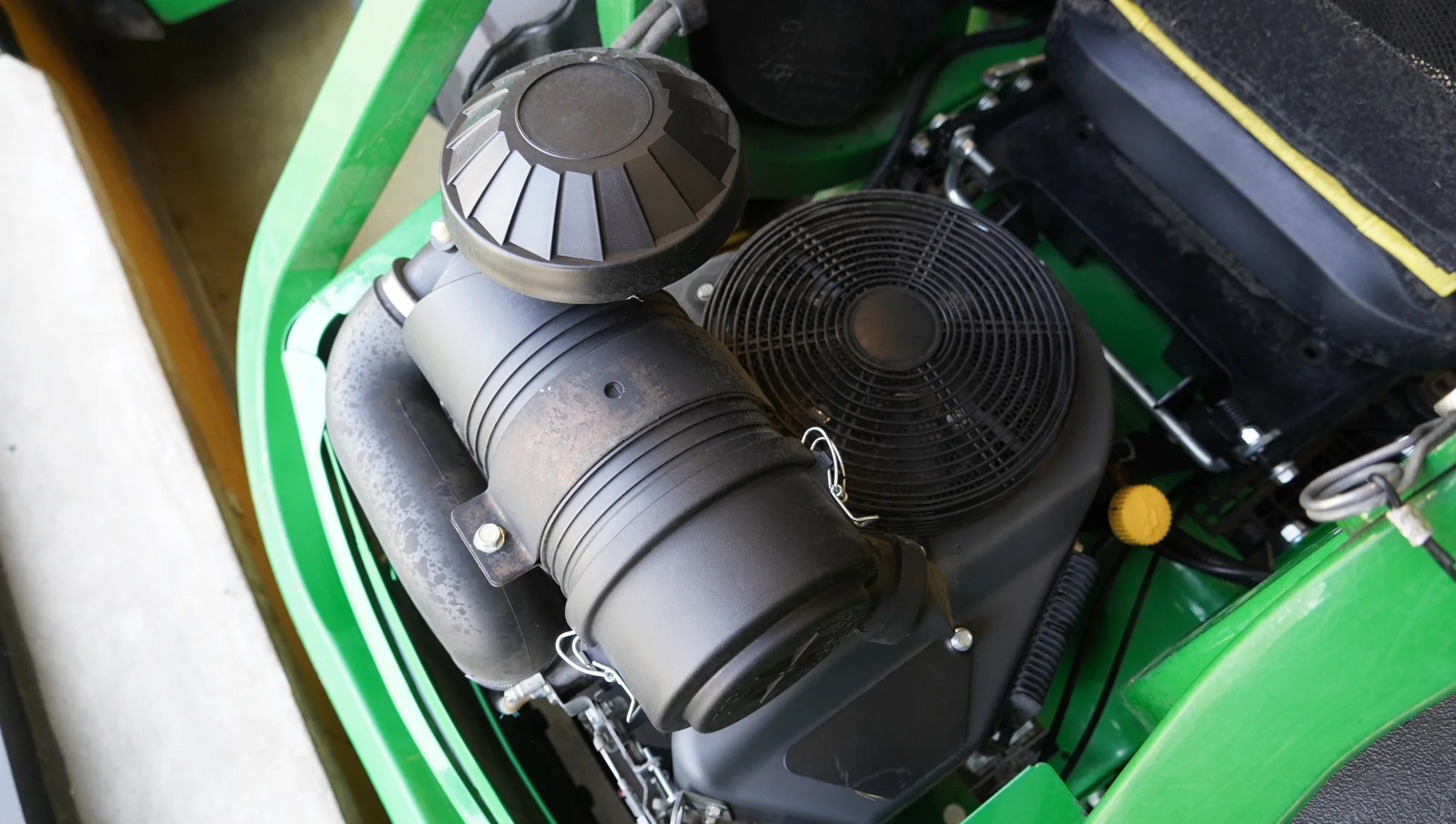 Used John Deere Z950M 60 in Zero Turn Mower TR4975F