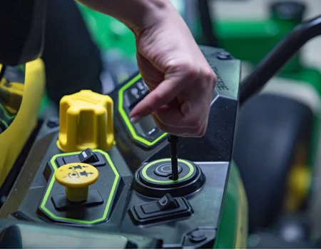 John Deere Ztrak 300 Series Electric Tractors Battery Runtime Up To 2 Acres Per Charge feature image