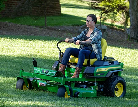 John Deere Ztrak 300 Series Tractors Ground Speed Up To 7 Mph feature image
