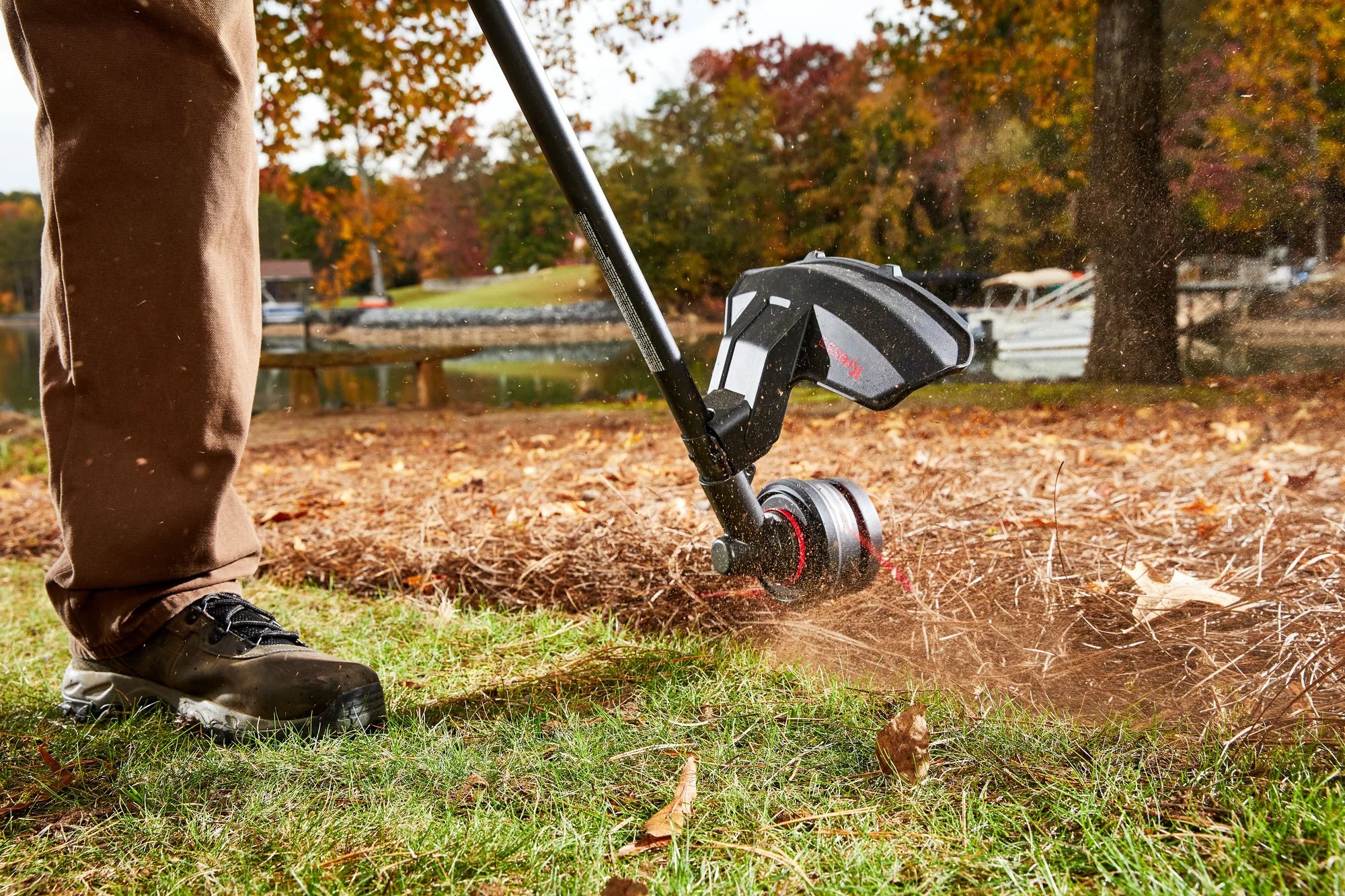 Kress Edger Defining Grass Closeup