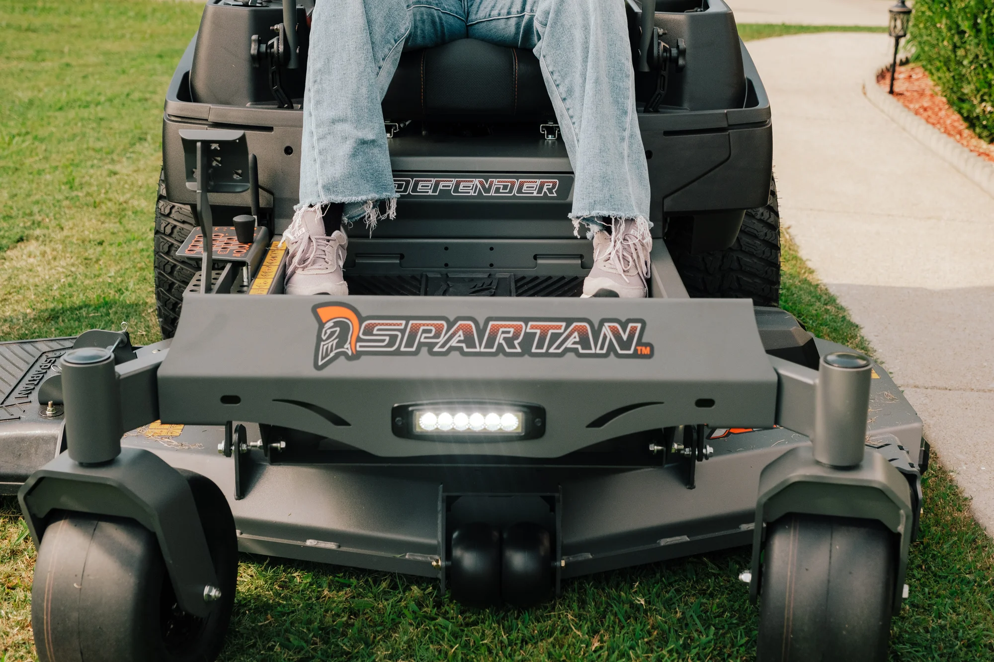 Spartan Defender Zero Turn Rider SZDE1K48691KR Spartan Defender Zero Turn Rider Szde1K48691Kr Headlights product image