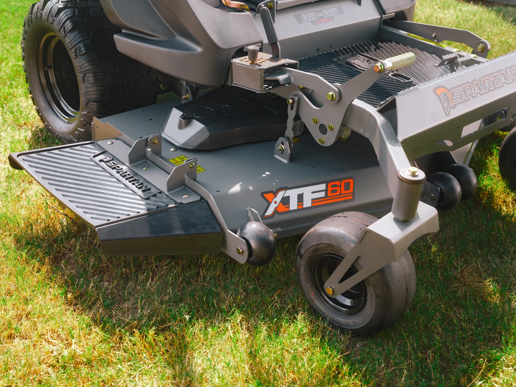 Spartan Rz HD Series Zero Turn Mower Fabricated 7 Gauge Steel Deck feature image