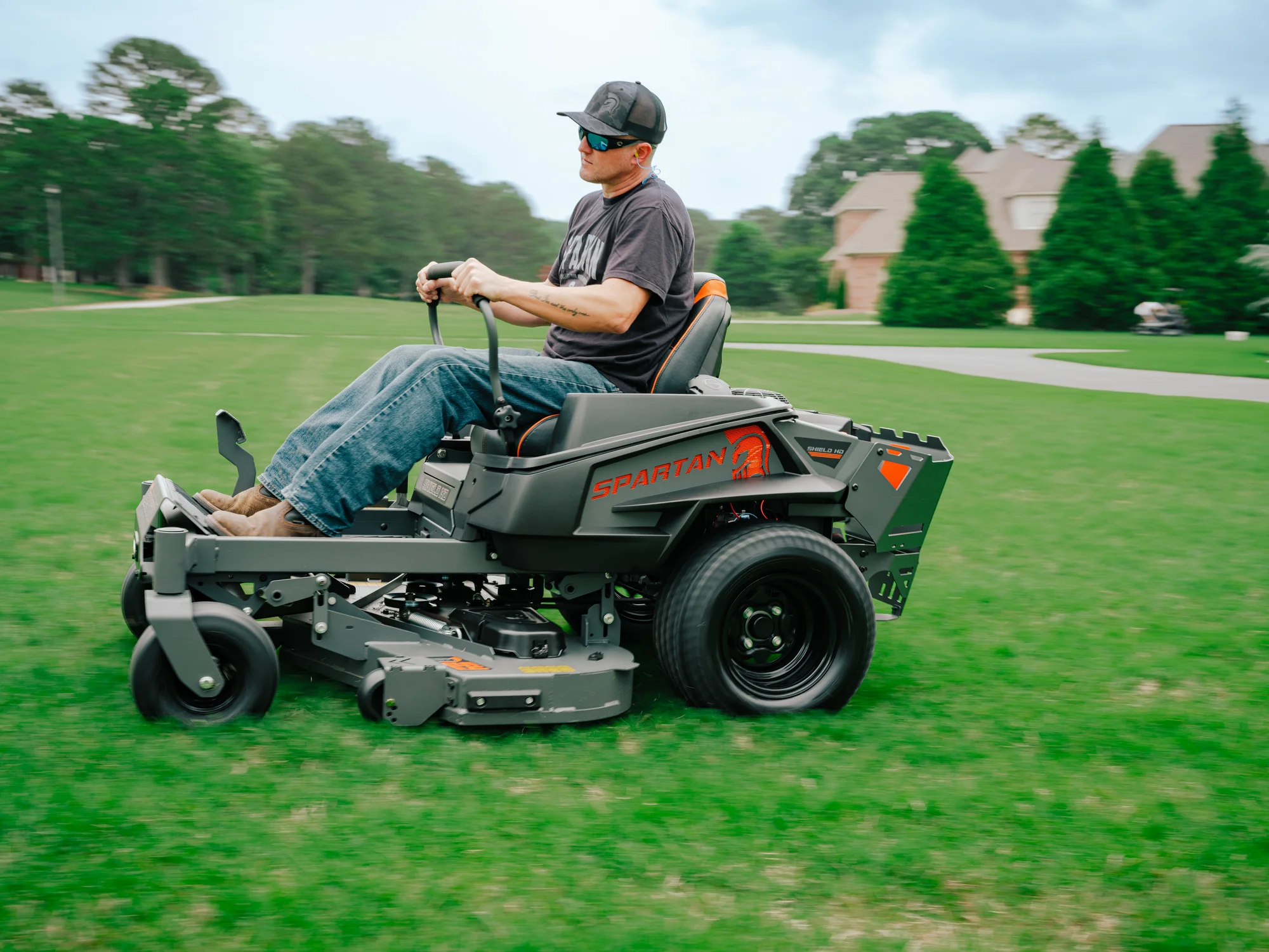 Spartan Shield HD Series Zero Turn Mower Upgraded Hydro Gear Zt 2800 Transmissions feature image