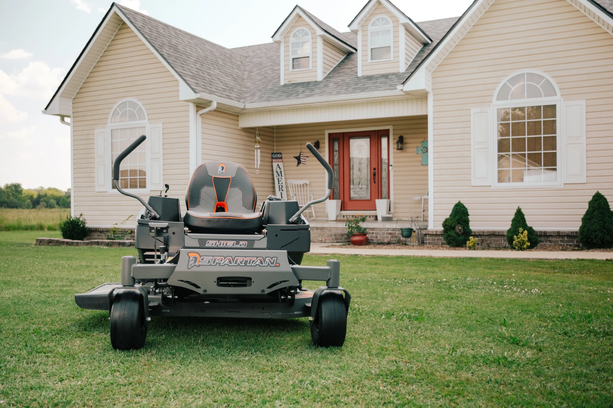 Spartan Shield HD Zero Turn Rider SZSD1K42691KR Spartan Shield Hd Zero Turn Rider Szsd1K42691Kr Mower House Distance product image